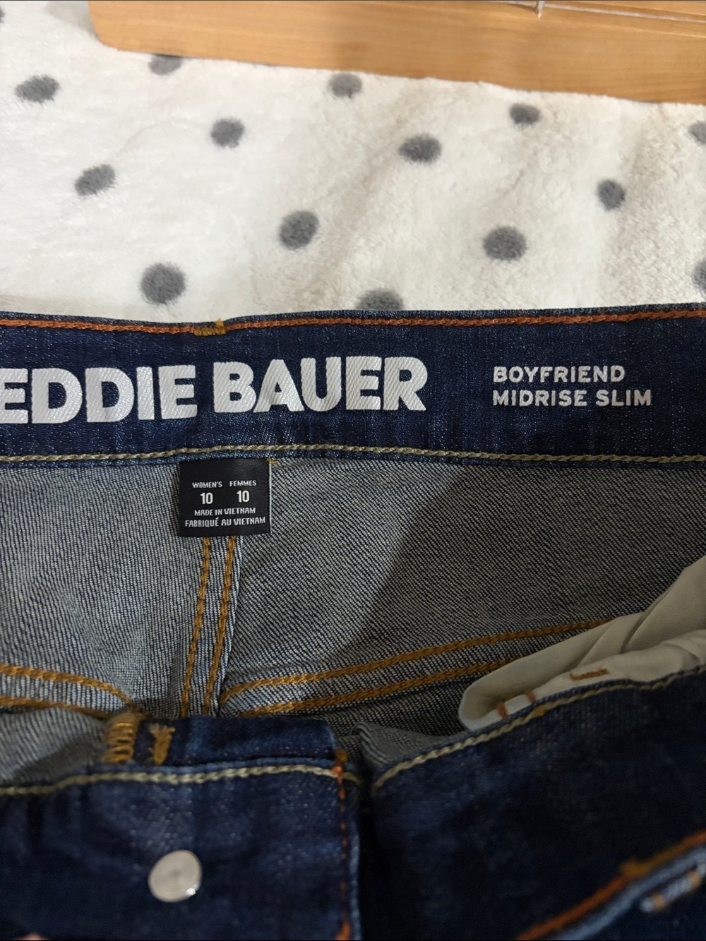 Eddie Bauer Dark Indigo Cropped Straight Jeans - Picture 3 of 4